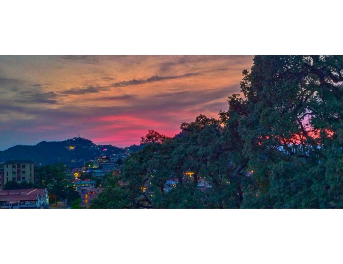 Hotel Krishna Palace, Mussoorie Exteriér fotografie
